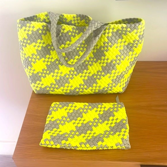 St Barths Medium - Limon. - Picture 2 of 4